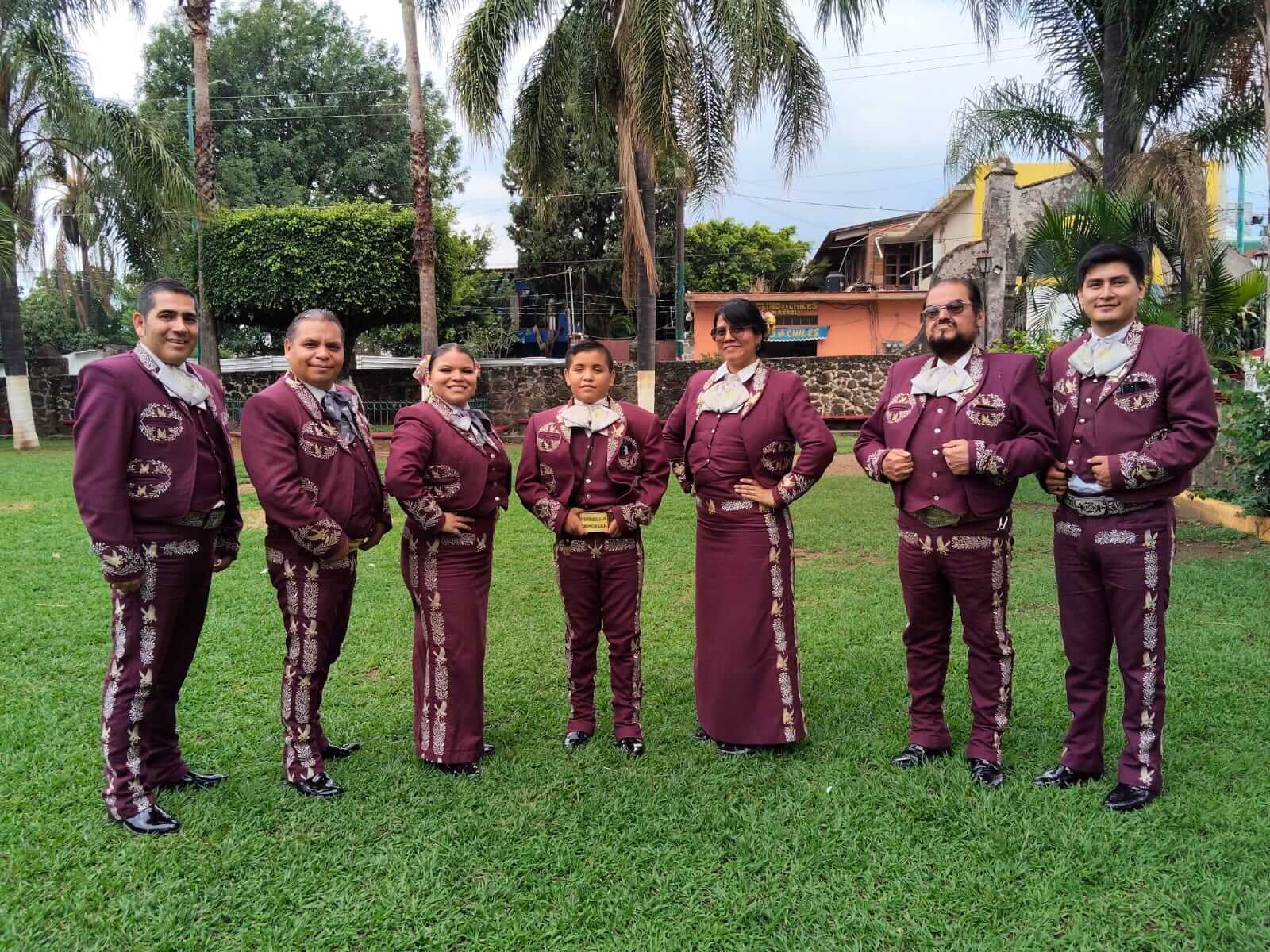 Mariachi Estrella Imperial en evento